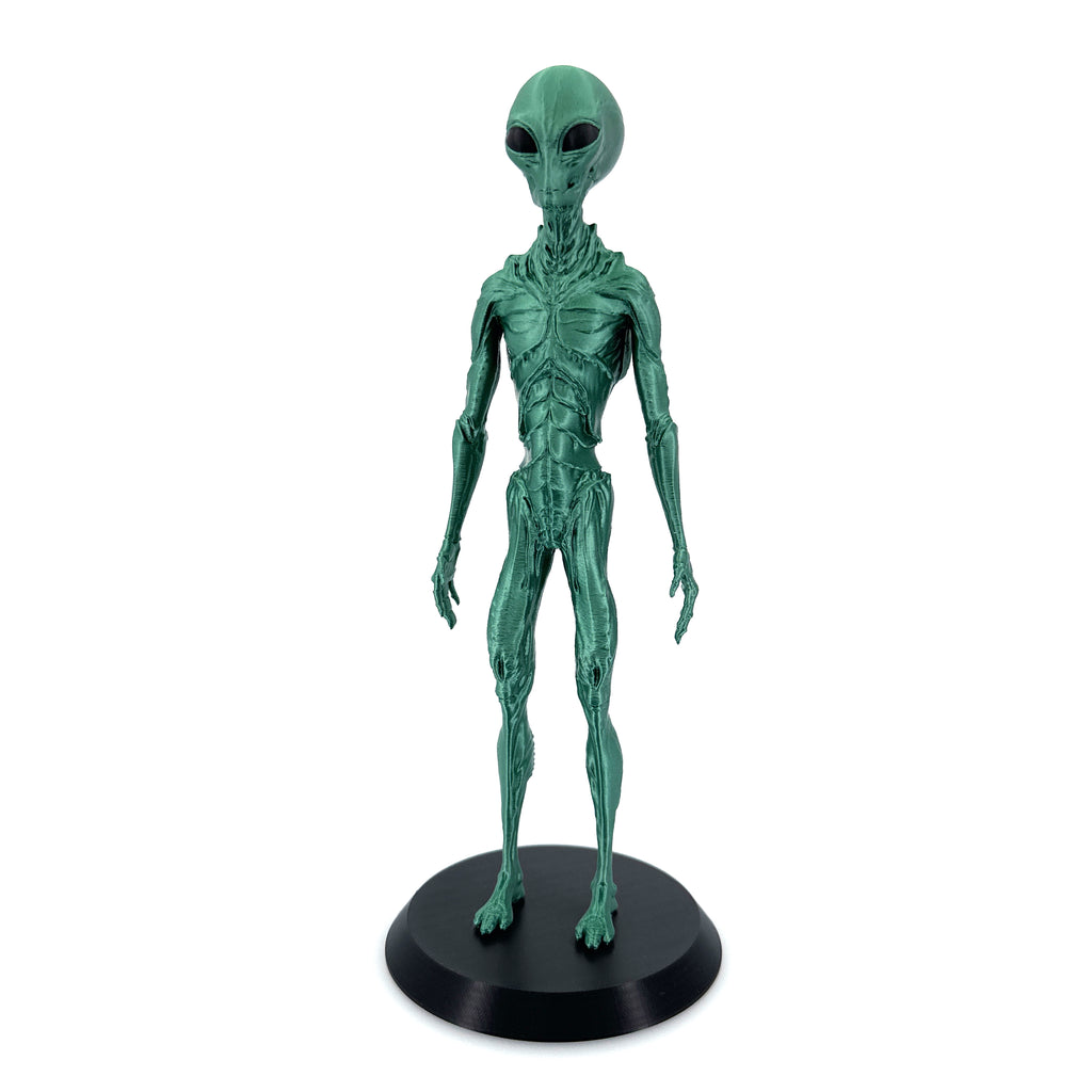 Insectoid Alien Figurine – Mantis Species Collectible | 10"